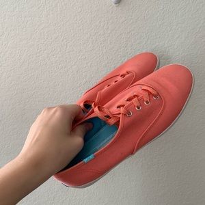 Coral keds